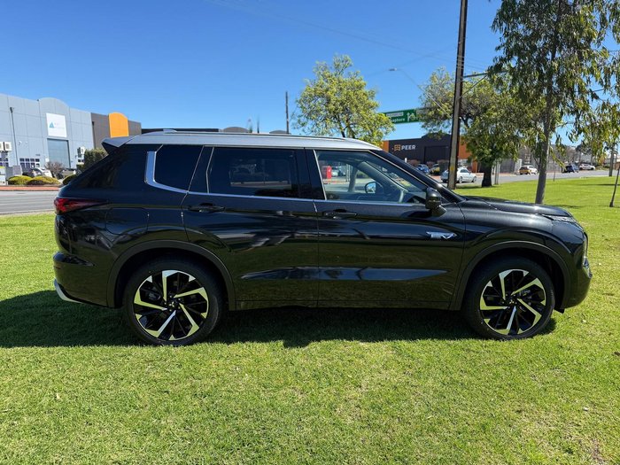 2024 Mitsubishi Outlander PHEV Exceed Tourer ZM MY24 AWD Black Diamond with Sterling Silver Roof