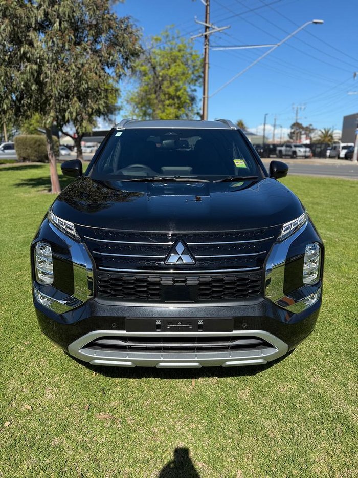 2024 Mitsubishi Outlander PHEV Exceed Tourer ZM MY24 AWD Black Diamond with Sterling Silver Roof