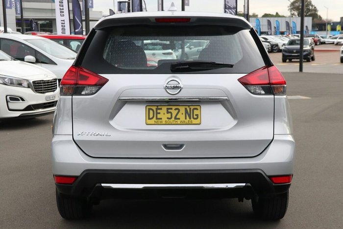 2022 Nissan X-TRAIL ST