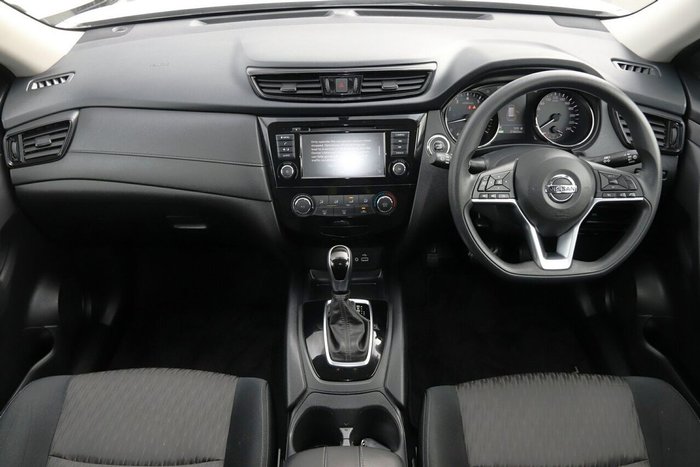 2022 Nissan X-TRAIL ST