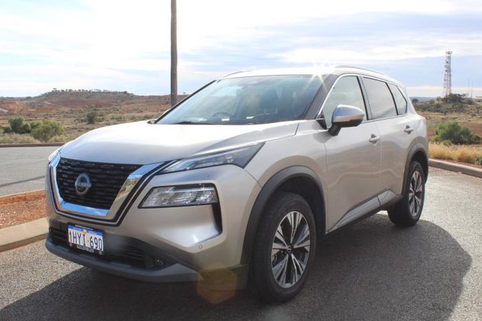 2023 Nissan X-TRAIL ST-L