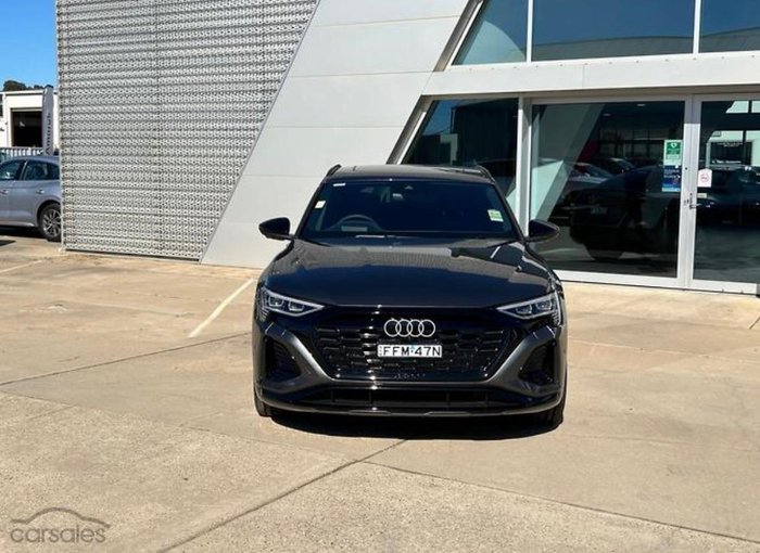 2023 Audi Q8 e-tron 55