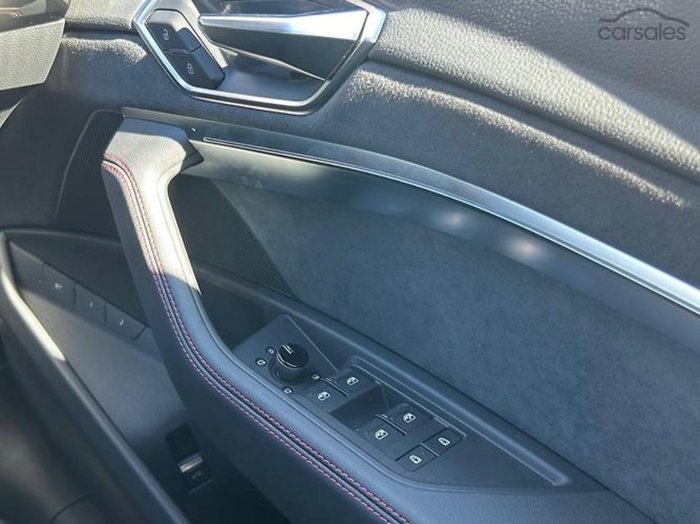 2023 Audi Q8 e-tron 55