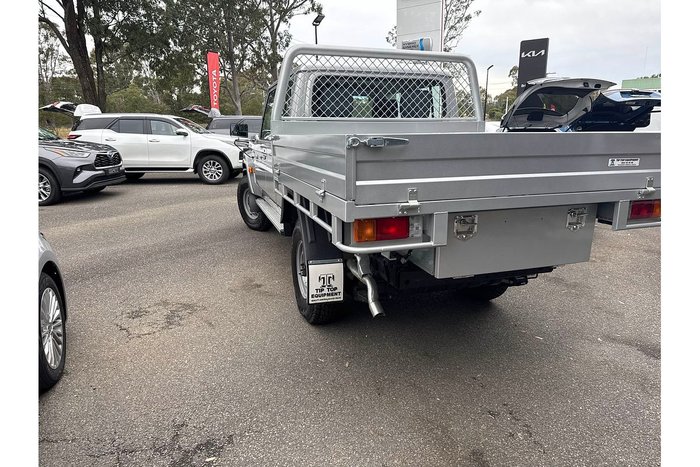 2024 Toyota Landcruiser Workmate