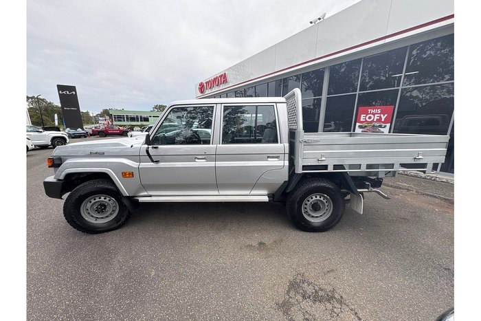 2024 Toyota Landcruiser Workmate