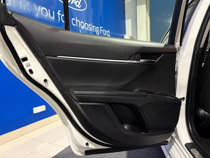 2018 Toyota Camry Ascent Sport