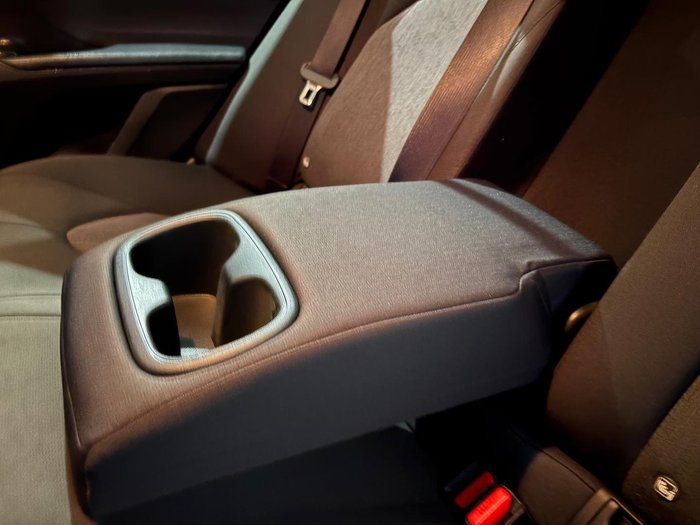 2018 Toyota Camry Ascent Sport