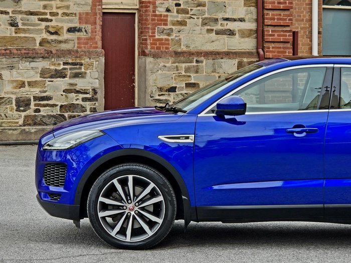 2018 Jaguar E-PACE P200 SE