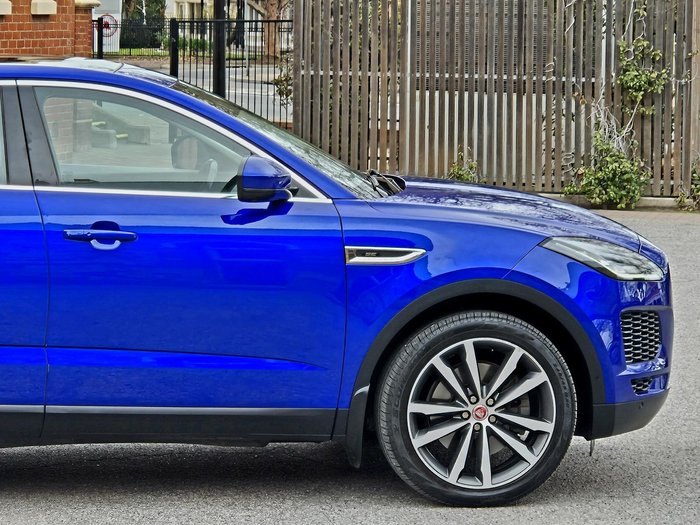 2018 Jaguar E-PACE P200 SE