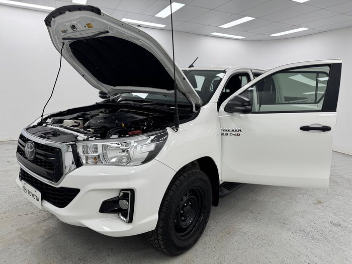 2020 Toyota Hilux SR GUN126R 4X4 Dual Range Glacier White