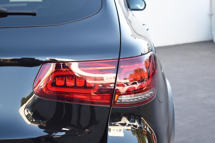 2022 Mercedes-Benz GLC-Class GLC200