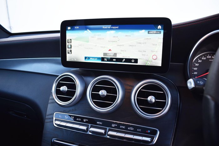 2022 Mercedes-Benz GLC-Class GLC200