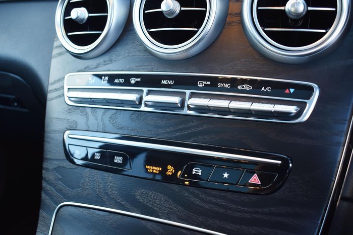 2022 Mercedes-Benz GLC-Class GLC200