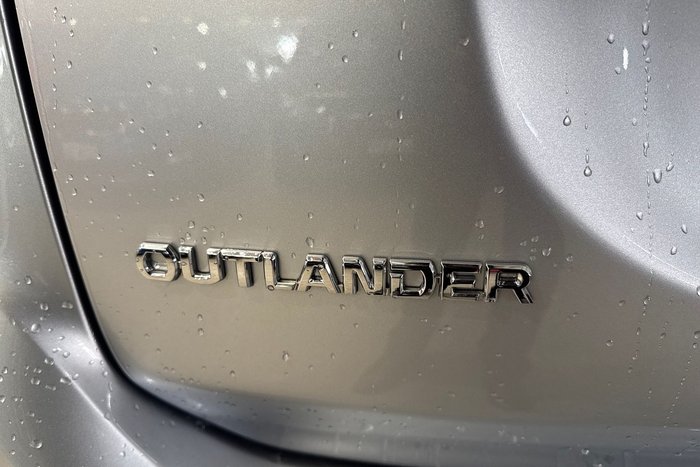 2017 Mitsubishi Outlander LS