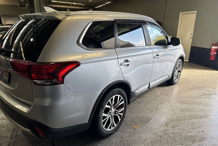 2017 Mitsubishi Outlander