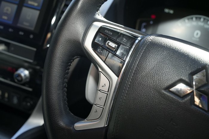2022 Mitsubishi Pajero Sport GSR