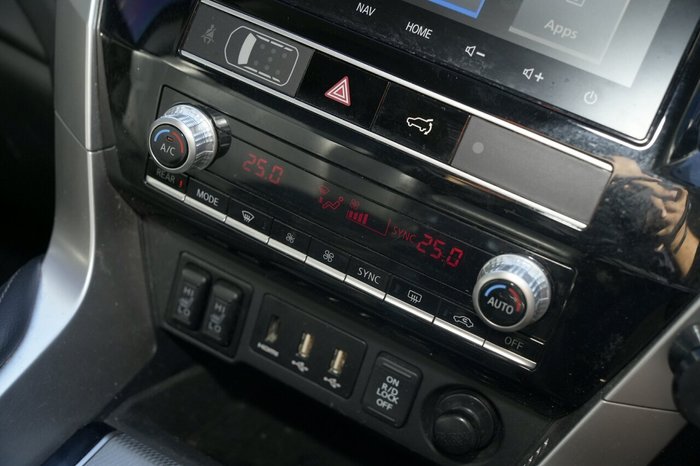 2022 Mitsubishi Pajero Sport GSR