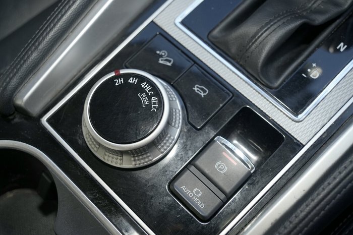 2022 Mitsubishi Pajero Sport GSR