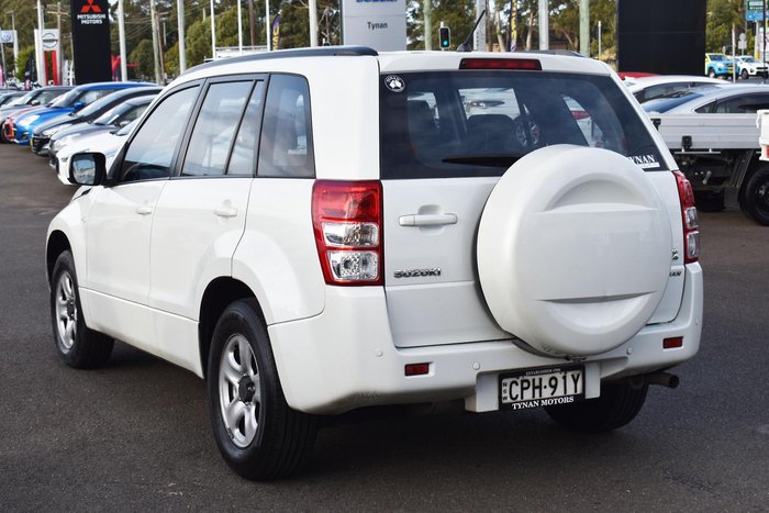 2013 Suzuki Grand Vitara Urban