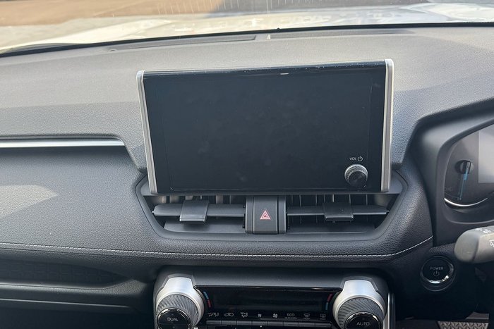 2025 Toyota RAV4 GXL