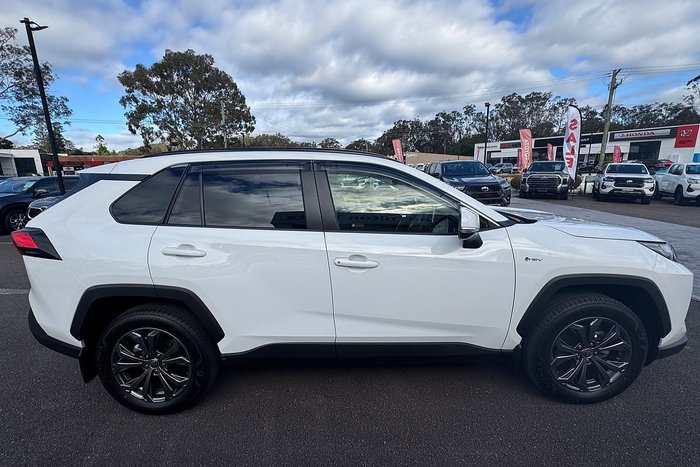 2025 Toyota RAV4 GXL