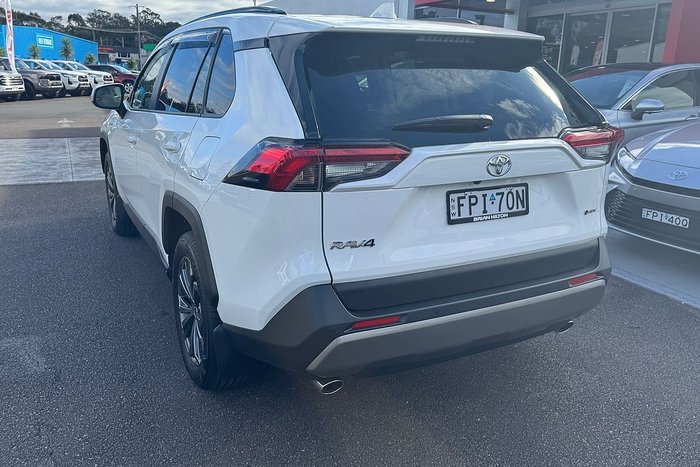 2025 Toyota RAV4 GXL