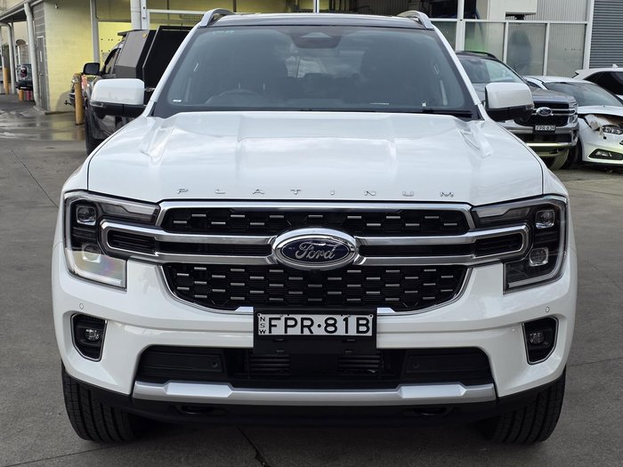 2024 Ford Everest Platinum