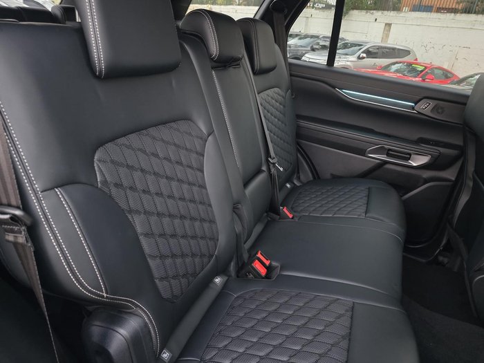 2024 Ford Everest Platinum