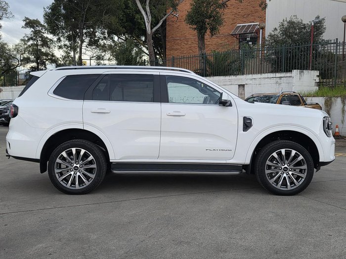 2024 Ford Everest Platinum