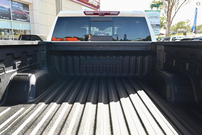 2025 Chevrolet Silverado 1500 ZR2 W/Tech Pack T1 MY24 4X4 Summit White
