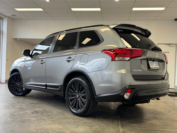 2020 Mitsubishi Outlander Black Edition