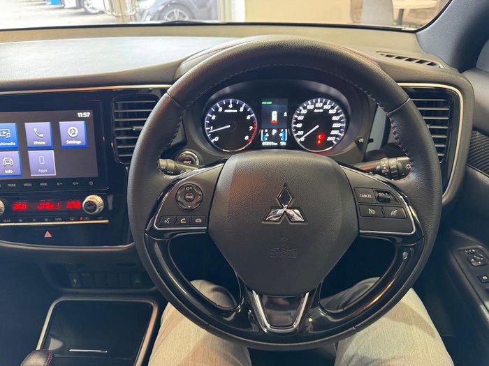 2020 Mitsubishi Outlander Black Edition