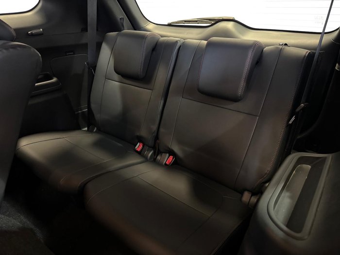 2020 Mitsubishi Outlander Black Edition