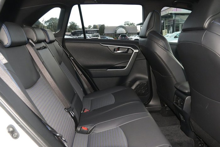 2024 Toyota RAV4 XSE