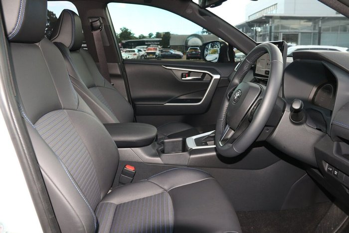 2024 Toyota RAV4 XSE