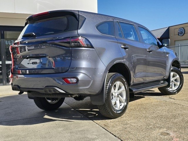 2025 Isuzu MU-X