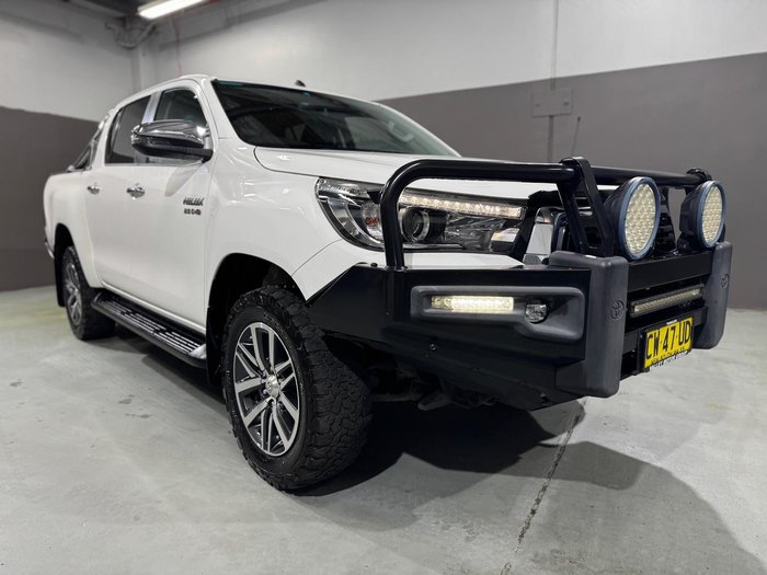 2019 Toyota Hilux SR5
