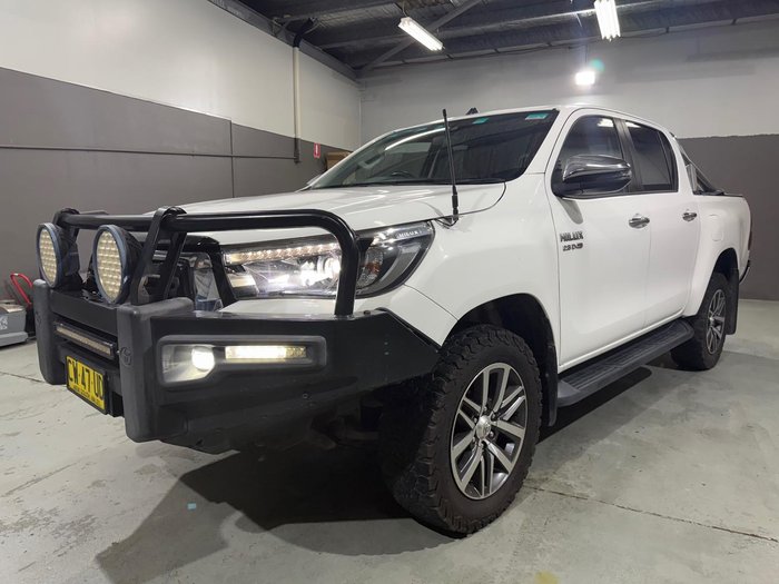 2019 Toyota Hilux SR5