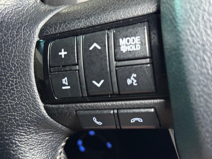 2019 Toyota Hilux SR5
