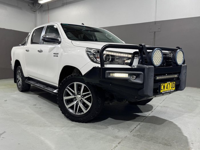 2019 Toyota Hilux SR5