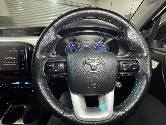 2019 Toyota Hilux SR5