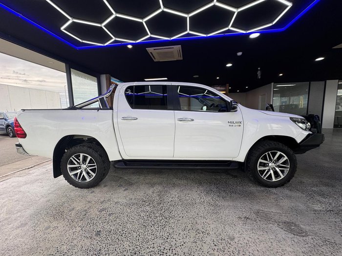 2019 Toyota Hilux SR5