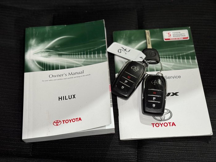 2019 Toyota Hilux SR5