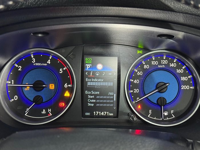 2019 Toyota Hilux SR5