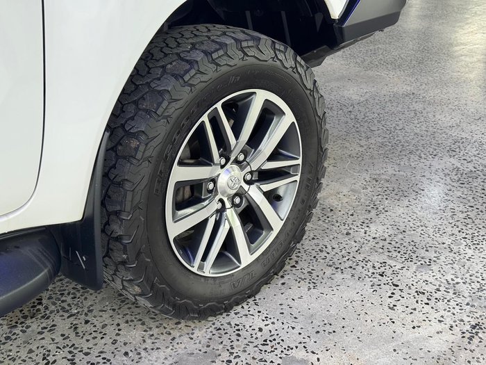 2019 Toyota Hilux SR5