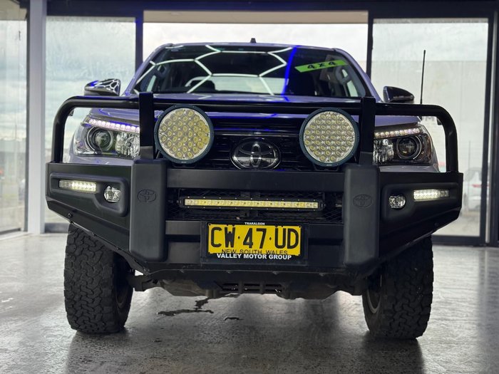 2019 Toyota Hilux SR5