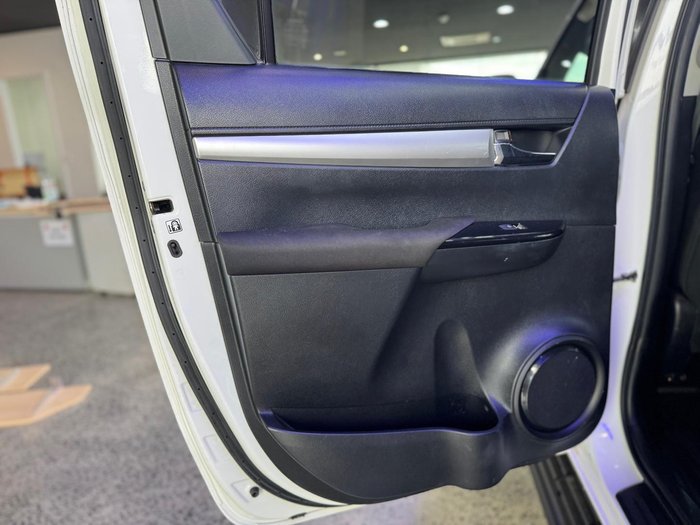 2019 Toyota Hilux SR5