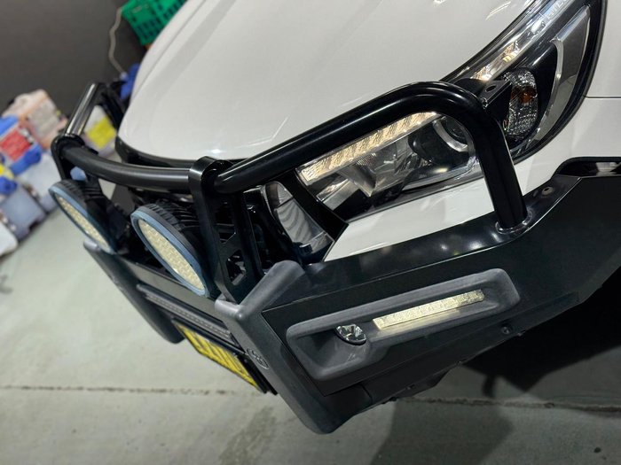 2019 Toyota Hilux SR5