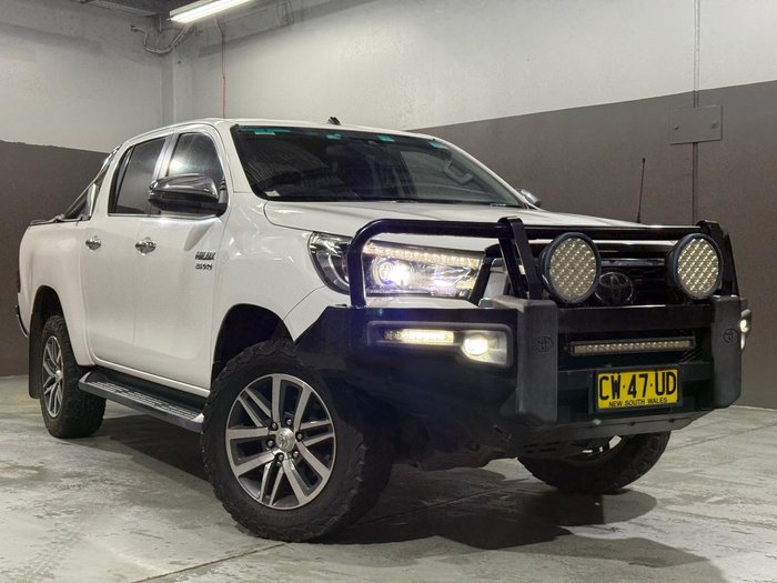 2019 Toyota Hilux SR5