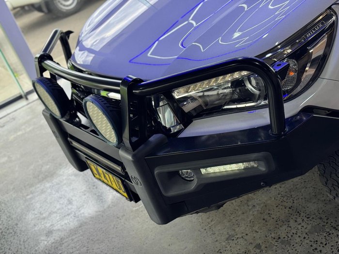 2019 Toyota Hilux SR5